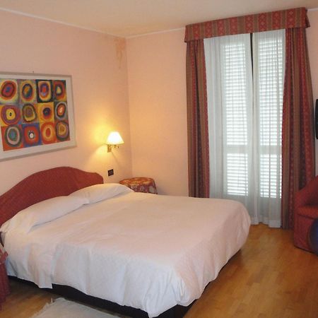 Hotel Due Mondi Torino Kültér fotó