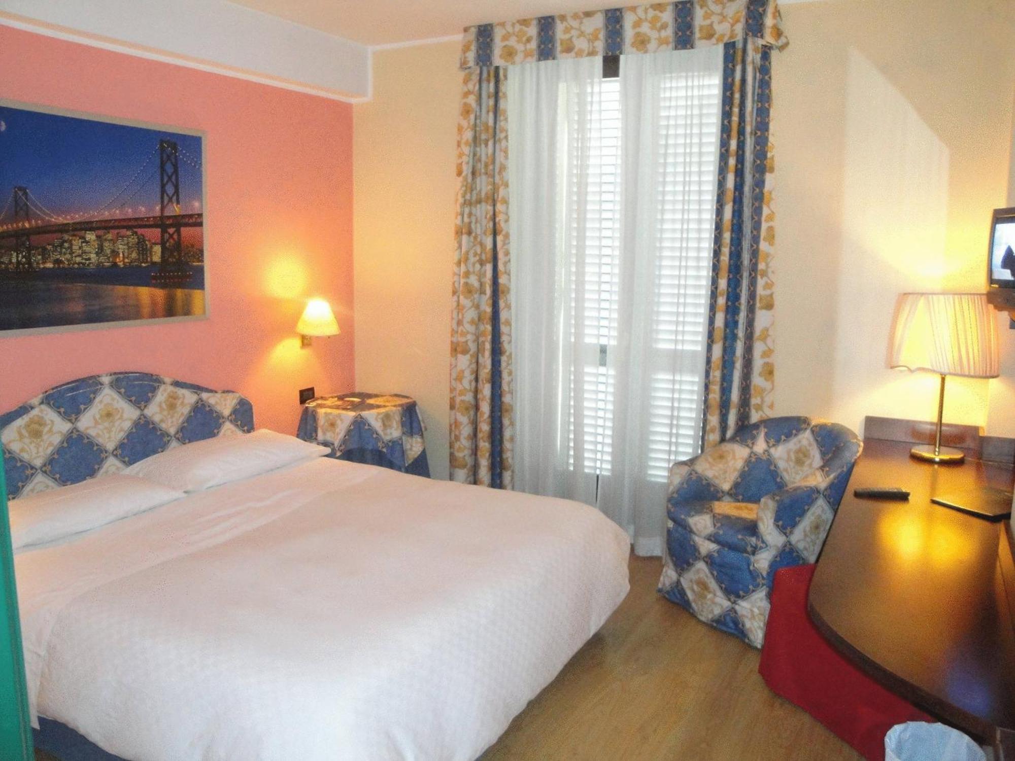 Hotel Due Mondi Torino Kültér fotó