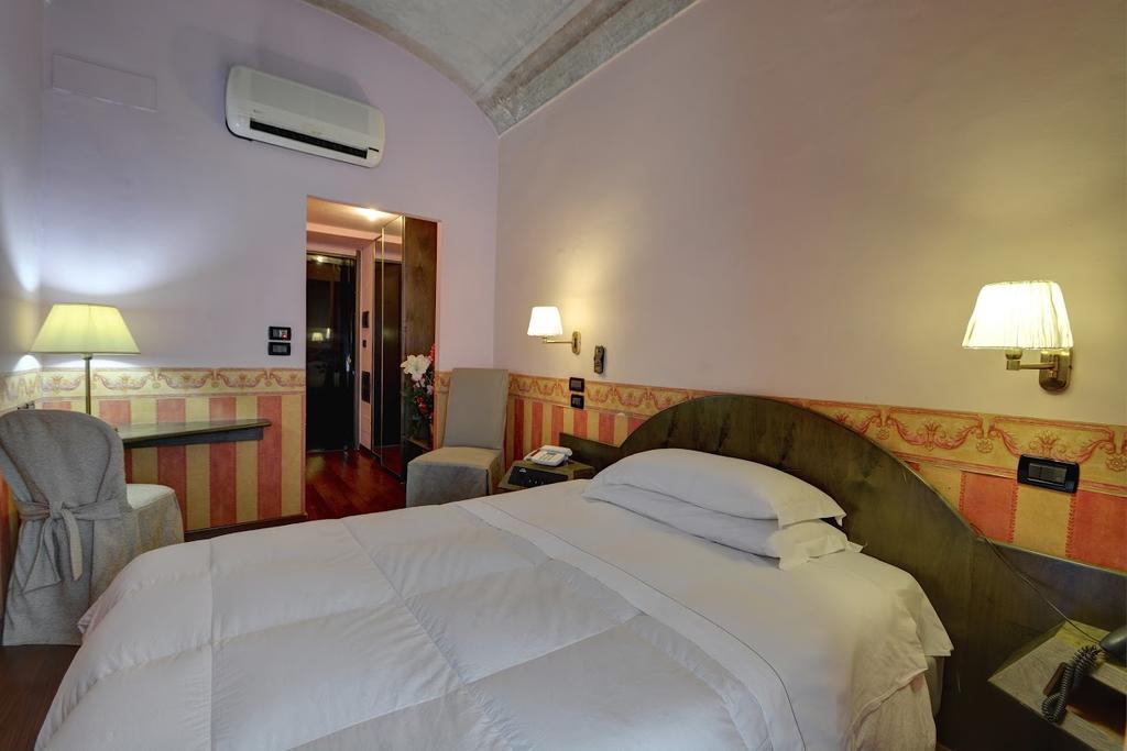 Hotel Due Mondi Torino Kültér fotó